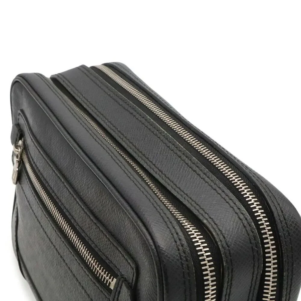 Louis Vuitton Pavel Clutch